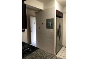 6904 N Kendall Dr APT F102, Pinecrest, FL 33156, Sold 03/13/21