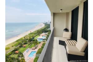 2625 Collins Ave, Miami, FL 33140, Sold 05/20/21