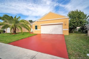 1121 SW 87th Ave, Pembroke Pines, FL 33025, Sold 02/26/21