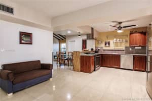 11541 SW 34th Ln, Miami, FL 33165, Sold 03/09/21