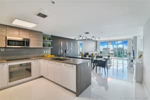 400 Sunny Isles Blvd, Sunny Isles Beach, FL 33160, Sold 03/16/21