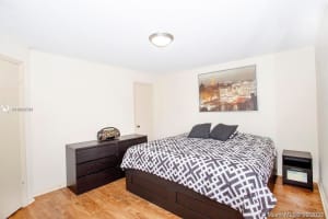 565 Vista Isles Dr, Sunrise, FL 33325, Sold 04/12/21