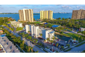 1650 NE 115th St, Miami, FL 33181, Sold 02/15/22