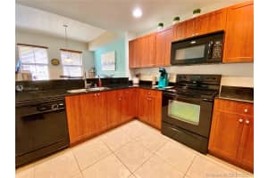 10855 NW 88th Terrace, Doral, FL 33178, Sold 03/05/21