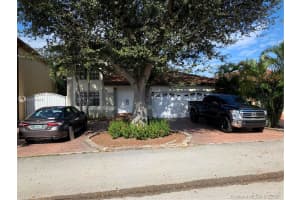 20048 NW 86th Ct, Hialeah, FL 33015, Sold 03/01/21