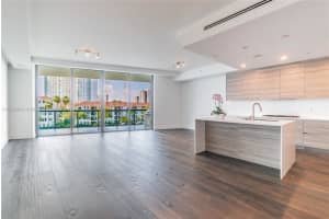 3250 NE 188th St, Aventura, FL 33180, Sold 11/17/21