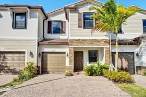 5887 E Paso Fino Pl, Davie, FL 33314, Sold 03/10/21