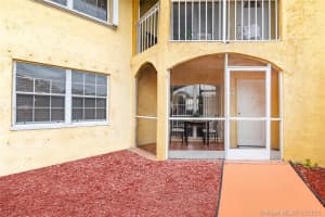 15655 SW 74th Cir Dr, Miami, FL 33193, Sold 02/24/21