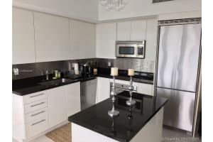 92 SW 3rd St, Miami, FL 33130, Sold 08/24/21