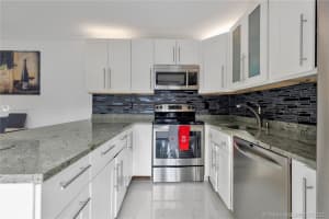 2926 Waterford Dr S, Deerfield Beach, FL 33442, Sold 04/09/21