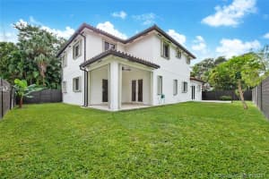 6602 Mimosa Ct, Miami, FL 33143, Sold 03/11/21
