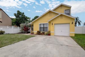 105 Azalea Cir, Boynton Beach, FL 33436, Sold 03/02/21