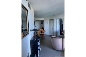 5880 Collins Ave, Miami, FL 33140, Sold 05/28/21