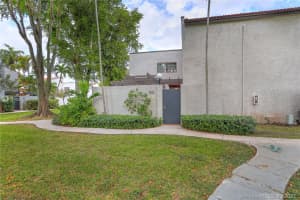 4724 SW 67th Ave APT E12, Miami, FL 33155, Sold 03/01/21