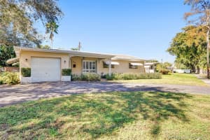 420 S 57th Ave, Hollywood, FL 33023, Sold 03/12/21