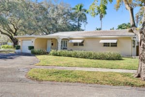 420 S 57th Ave, Hollywood, FL 33023, Sold 03/12/21