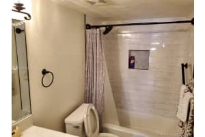 8280 SW 24th St, North Lauderdale, FL 33068, Sold 04/09/21