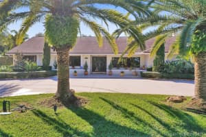 13950 SW 14th St, Davie, FL 33325, Sold 02/26/21
