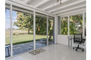 655 S Shore Dr, Miami Beach, FL 33141, Sold 03/05/21
