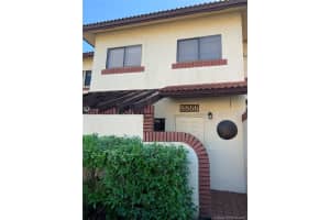 8866 NW 48th St, Sunrise, FL 33351, Sold 04/13/21