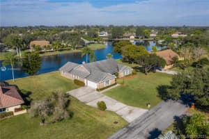 3401 SW 131st Terrace, Davie, FL 33330, Sold 03/25/21