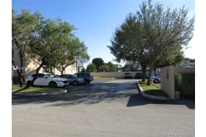 10237 NW 9th St Cir, Miami, FL 33172, Sold 04/07/21