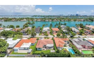 590 N Shore Dr, Miami Beach, FL 33141, Sold 02/22/21