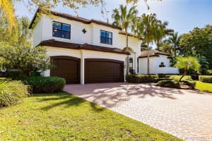 12640 N Stonebrook Cir, Davie, FL 33330, Sold 05/14/21