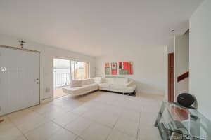 8575 NW 5th Terrace, Miami, FL 33126, Sold 07/13/21