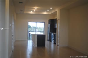 8039 NW 104th Ave, Doral, FL 33178, Sold 03/11/21