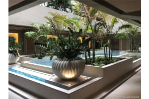 600 Grapetree Dr APT 6DS, Key Biscayne, FL 33149, Sold 03/30/21