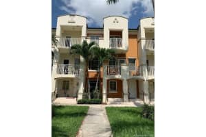 18449 NE 27th Pl, Aventura, FL 33160, Sold 04/09/21