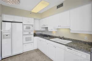 4775 Collins Ave, Miami Beach, FL 33140, Sold 03/23/21