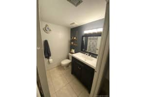 9705 Fontainebleau Blvd, Miami, FL 33172, Sold 02/09/21