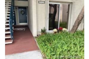 5310 NE 6th Ave B14, Oakland Park, FL 33334, Sold 03/31/21