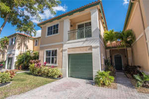 14301 NW 83rd Ave, Miami Lakes, FL 33016, Sold 03/02/21