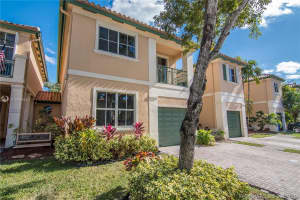 14301 NW 83rd Ave, Miami Lakes, FL 33016, Sold 03/02/21