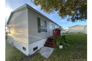 220 NE 12th Ave, Homestead, FL 33030, Sold 03/26/21