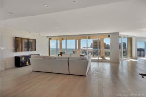 430 Grand Bay Dr, Key Biscayne, FL 33149, Sold 07/23/21