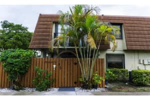 9441 NW 48th St, Sunrise, FL 33351, Sold 03/16/21