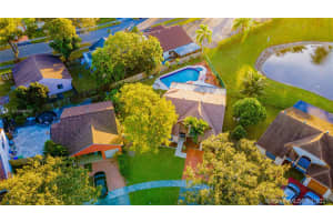 1460 SW 87th Ave, Pembroke Pines, FL 33025, Sold 04/20/21