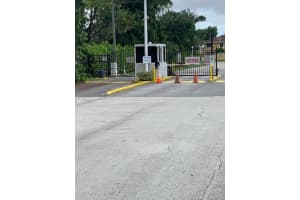 405 NW 214th St, Miami, FL 33169, Sold 03/19/21