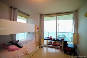 16699 Collins Ave, Sunny Isles Beach, FL 33160, Sold 03/23/21