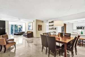 9725 NW 52nd St, Doral, FL 33178, Sold 06/14/21
