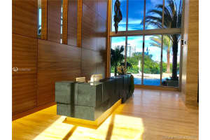16385 Biscayne Blvd, North Miami Beach, FL 33160, Sold 02/14/25