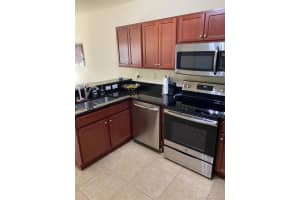 11601 NW 89th St, Doral, FL 33178, Sold 03/25/21
