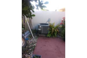 10454 SW 75th Ln, Miami, FL 33173, Sold 03/10/21
