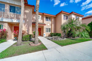 20863 NW 2nd St, Pembroke Pines, FL 33029, Sold 08/17/21