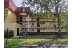 3195 Foxcroft Rd F209, Miramar, FL 33025, Sold 03/18/21