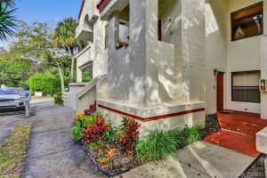 1413 Avon Ln, North Lauderdale, FL 33068, Sold 03/23/21